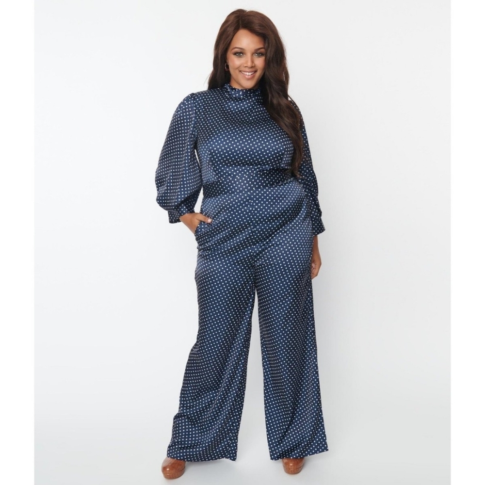 Elegant Blue Satin Jumpsuit with Wide-Leg Design